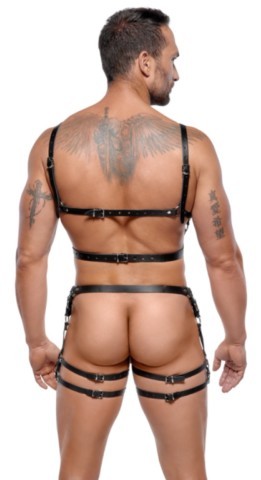 Ensemble harnais en cuir ZADO avec harnais de poitrine, harnais de hanches et sangle de cuisse.