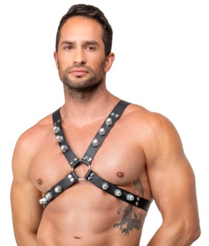 Harnais de poitrine en cuir noir ZADO avec sangles réglables et rivets métalliques.