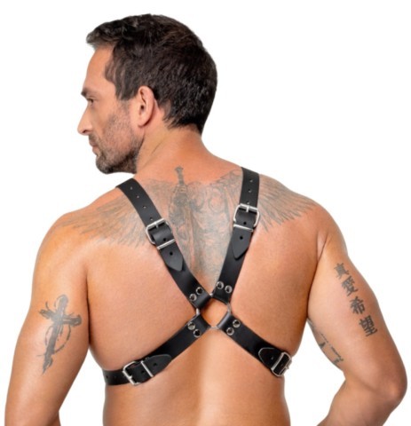 Harnais de poitrine en cuir noir ZADO avec sangles réglables et rivets métalliques.