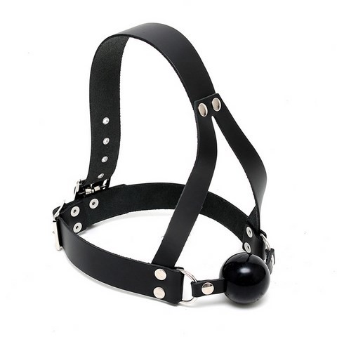 Bâillon cagoule aux triple lanières avec boule buccale en silicone