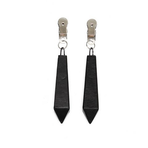 Pinces à tétons avec poids