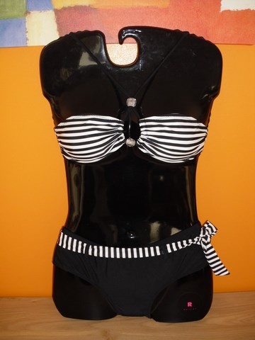 Bikini rayé